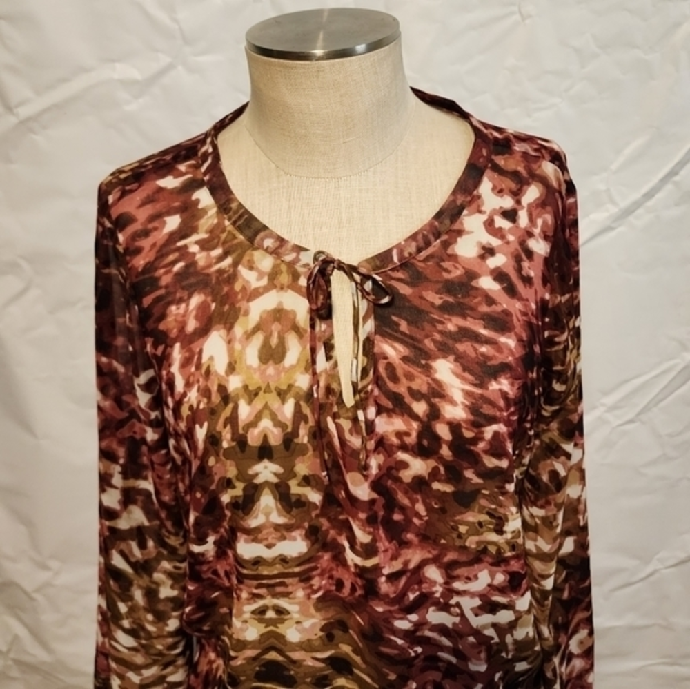 Ariat Women's Multi Color Sheer Peep Hole Blouse‎ Size S/P